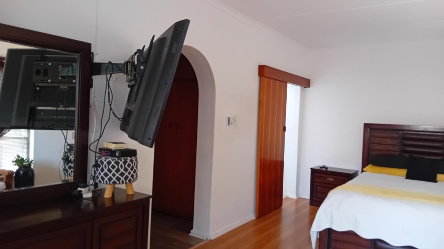 4 Bedroom Property for Sale in Parkersdorp Western Cape